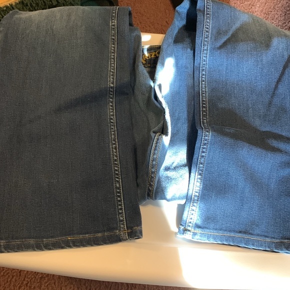 Arizona Boot Cut Blue Jeans - Picture 2 of 3